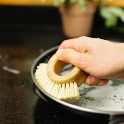 Bamboo Round Veggie Brush