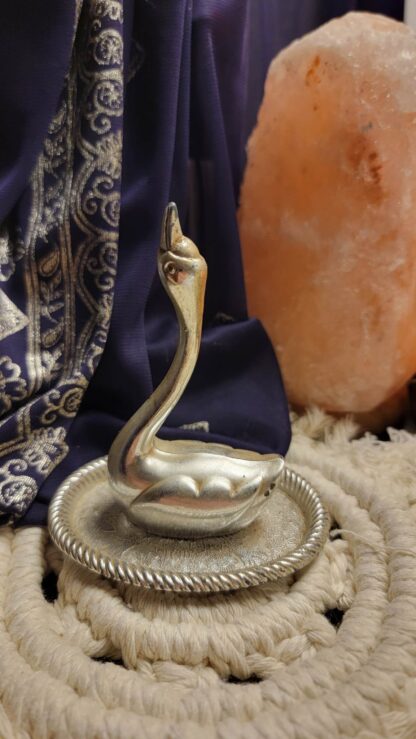 Vintage Swan Ring Holder